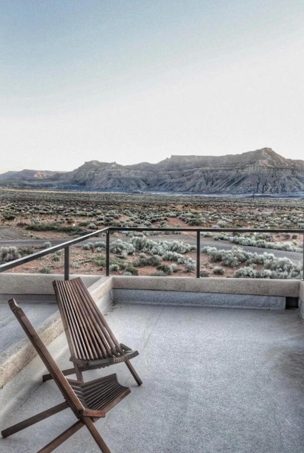 Canyon Oasis Suite With Grand Mesa View بيغ ووتر المظهر الخارجي الصورة