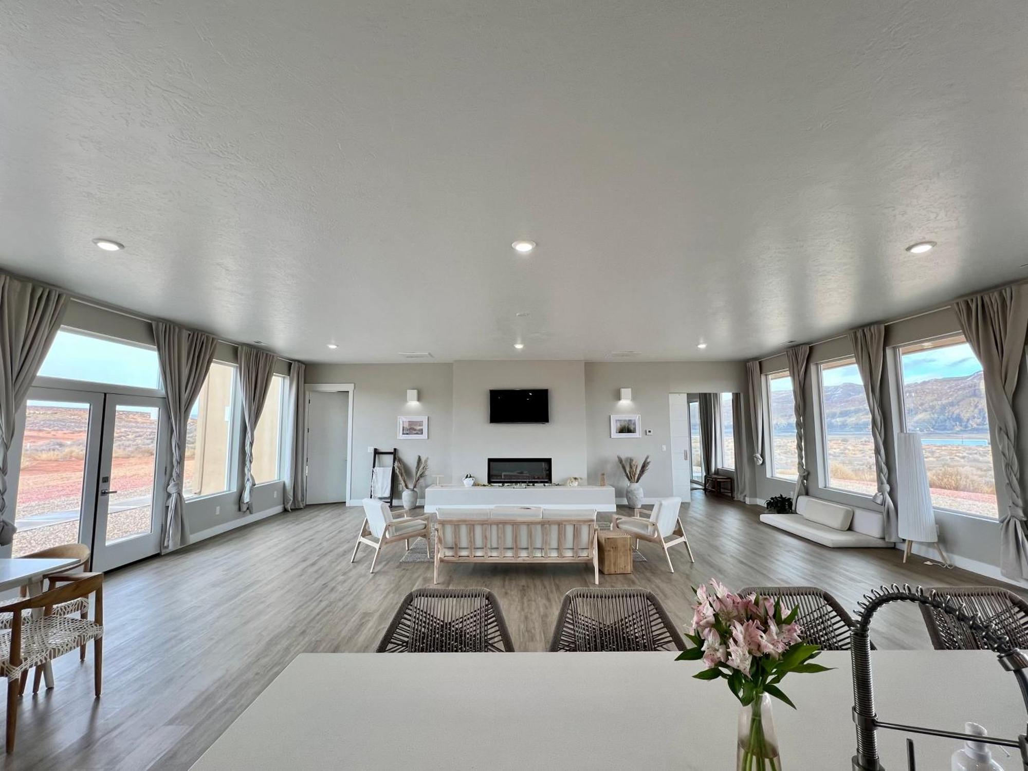 Canyon Oasis Suite With Grand Mesa View بيغ ووتر المظهر الخارجي الصورة